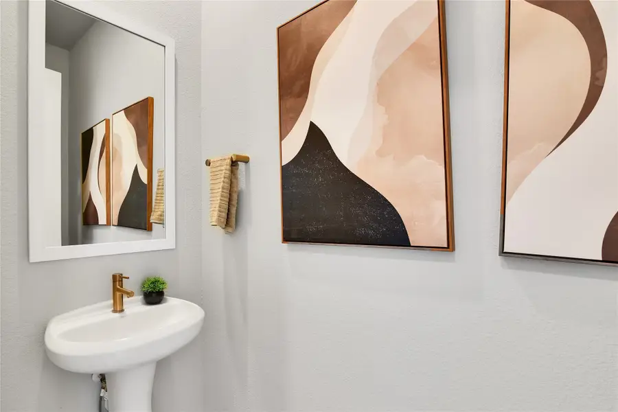 343 Summer Place Drive, Montgomery, TX 77356 - Image #2