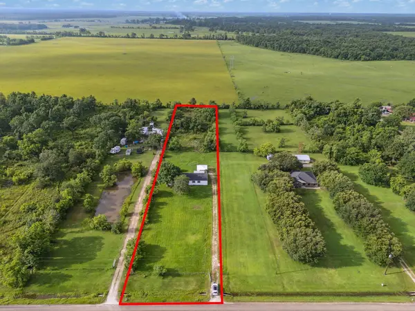 2318 Highway 105 E, Liberty, TX 77575