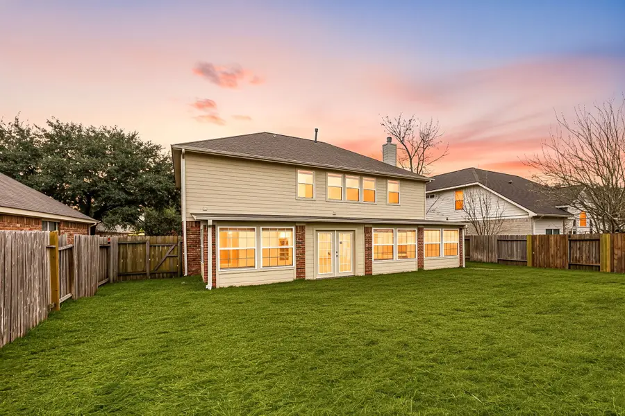 19226 Crescent Pass Drive, Tomball, TX 77375 - Image #2