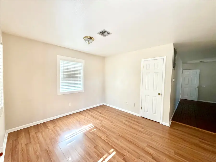 4275 Bethel Boulevard, Houston, TX 77092 - Image #2