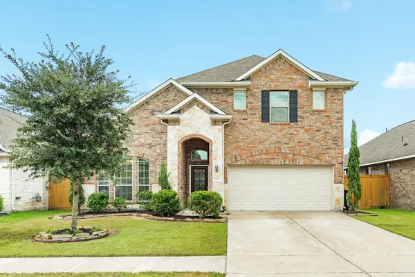 1702 Diamond Mountain Drive, Rosharon, TX 77583