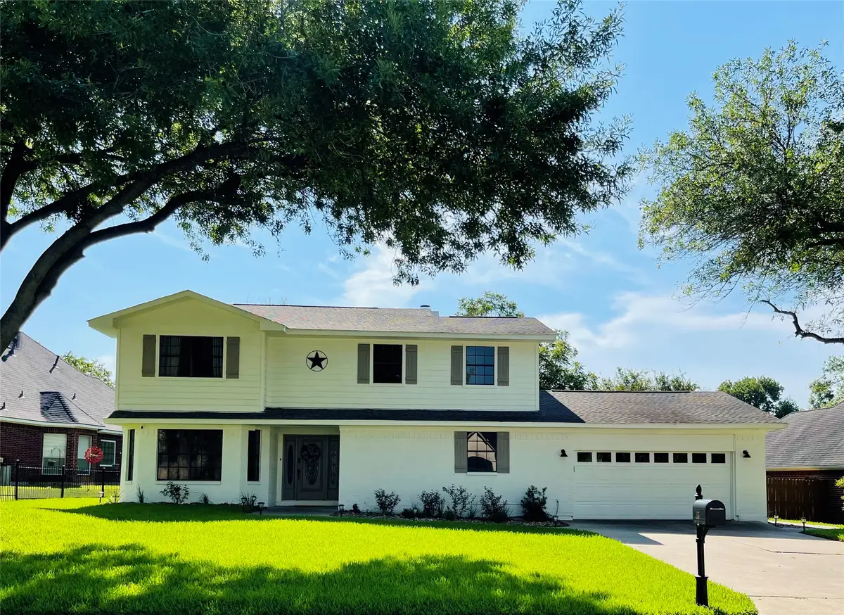 155 N April Waters Drive Drive N, Conroe, TX 77356 - #1