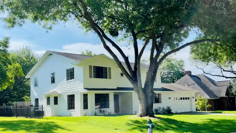 155 N April Waters Drive Drive N, Conroe, TX 77356 - #3