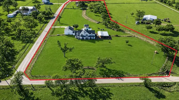 3103 Brundrett Road, Wallis, TX 77485