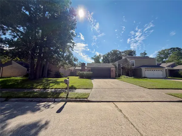 11917 Lakewood West Drive, Cypress, TX 77429