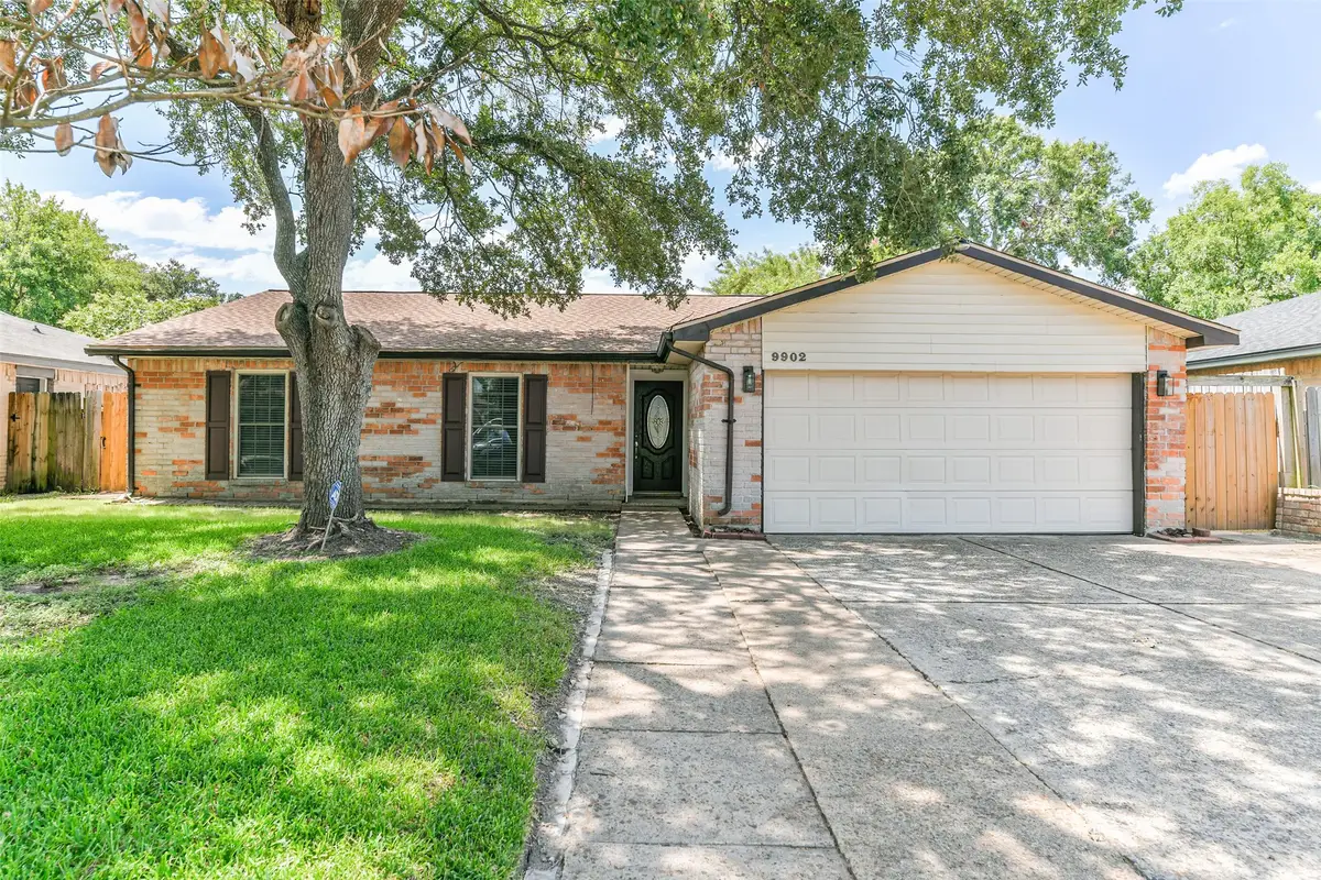 9902 Wren Street, La Porte, TX 77571 - #1