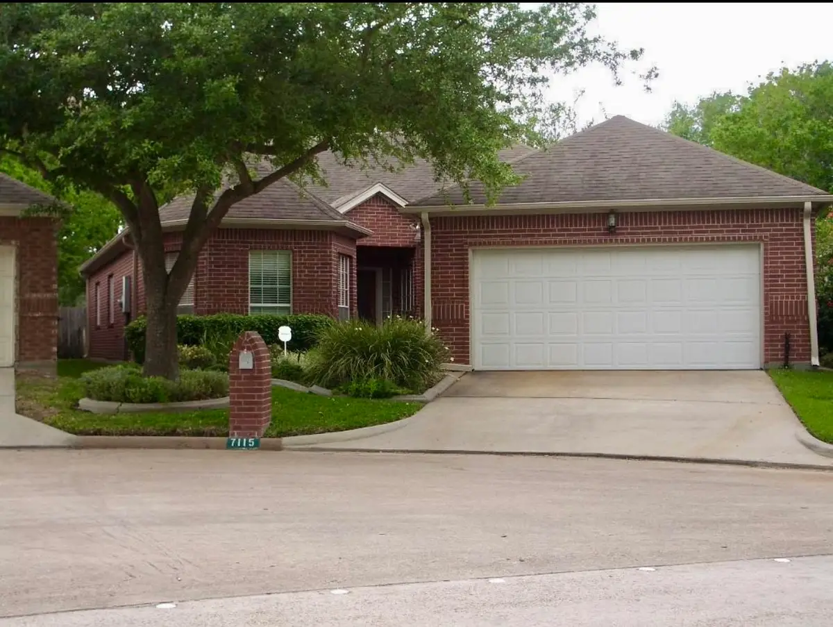 7115 W Hearthstone Green Drive, Houston, TX 77095 - Image #1