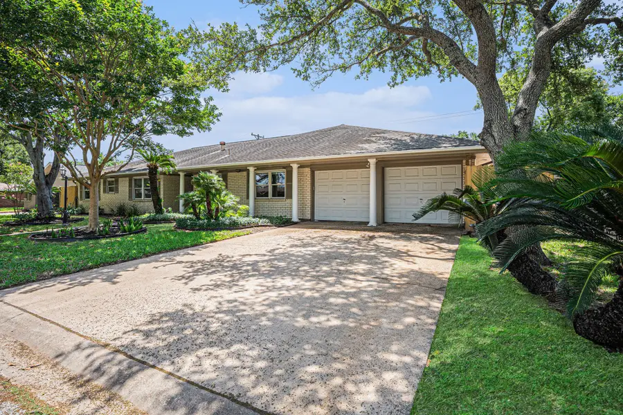 33 Maple Lane, Galveston, TX 77551 - #2