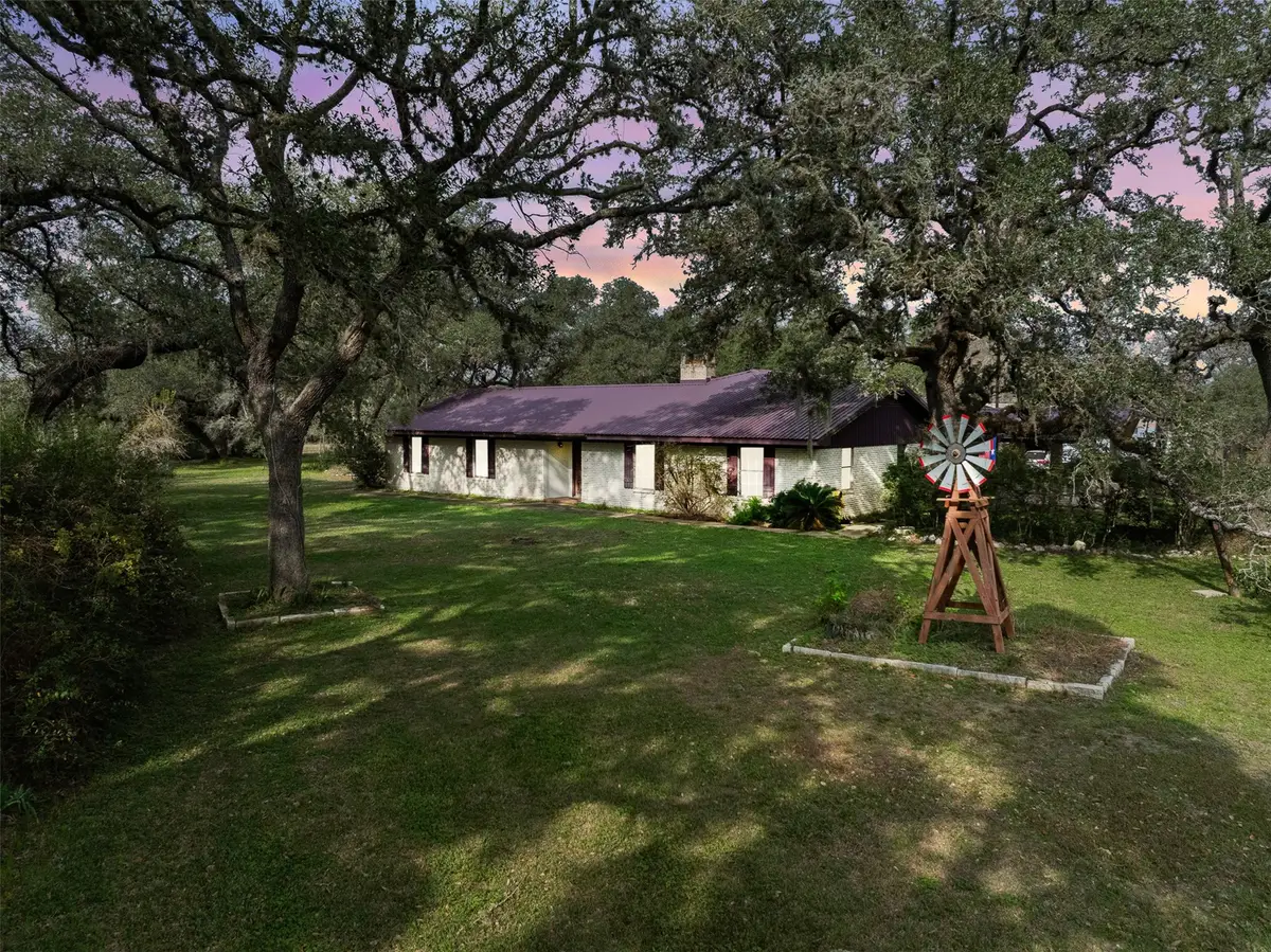 1273 Highway 90a W, Sheridan, TX 77475 - Image #1