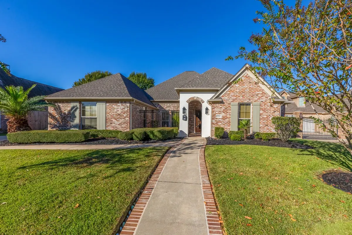 2565 Amberwood Drive, Beaumont, TX 77713 - Image #1