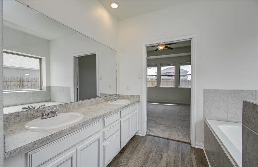 304 Morning Dove Trail, Sealy, TX 77474 - #3