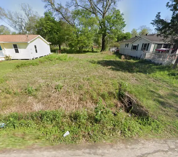 000 Keeland Street Street, Houston, TX 77016