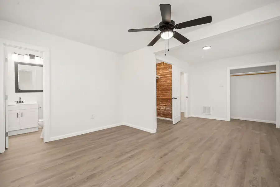 404 Glenmore Drive, Pasadena, TX 77503 - #3