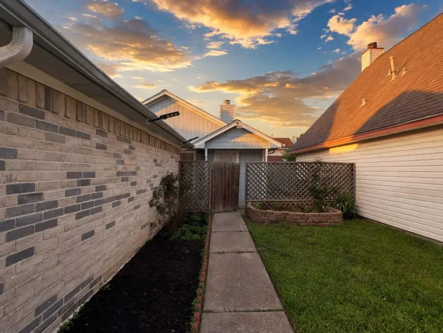 11607 Eaglewood Drive, Houston, TX 77089 - #2