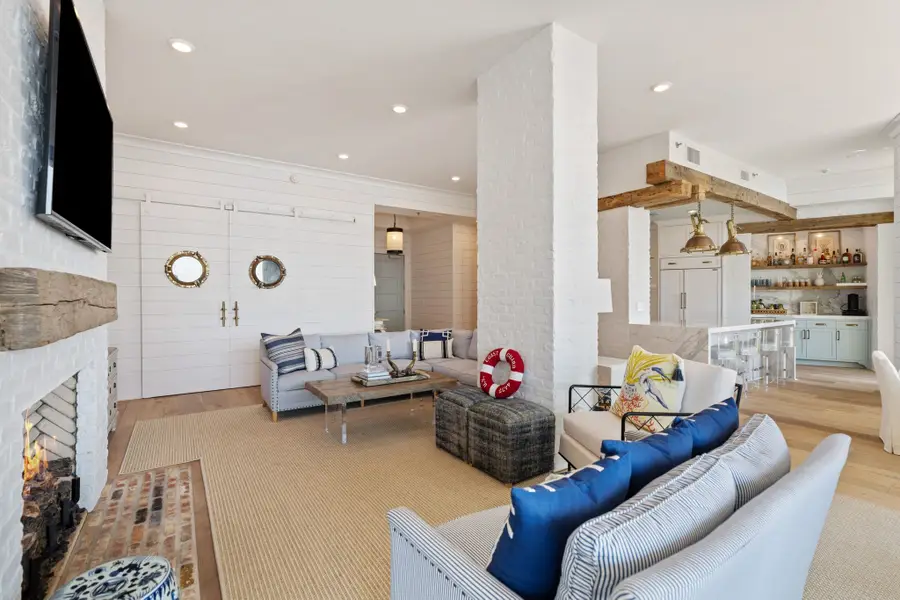 801 E Beach Drive #TW2606, Galveston, TX 77550 - Image #3