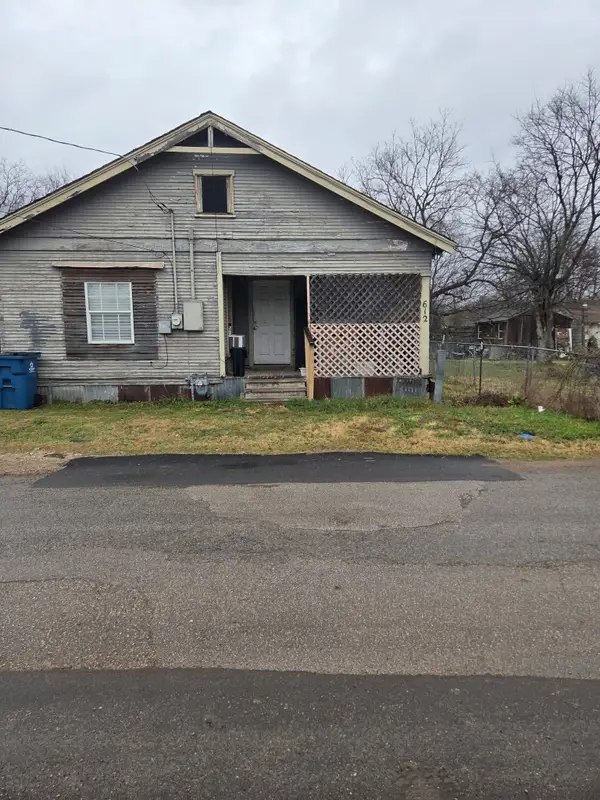 612 W 16th Avenue, Corsicana, TX 75110