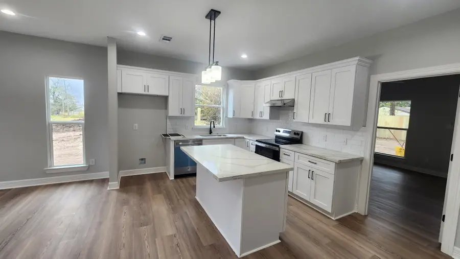 2651 Beaumont Avenue, Liberty, TX 77575 - Image #3