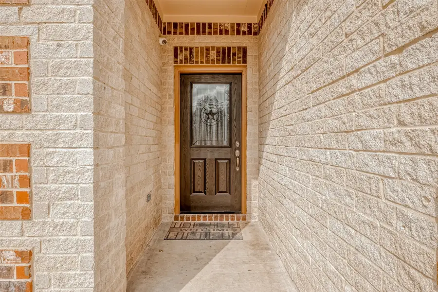 709 Coen Road, Rosharon, TX 77583 - Image #2