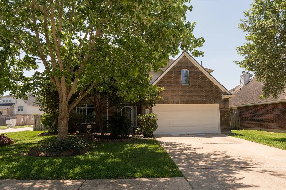 10102 Hidden Falls Drive, Pearland, TX 77584 - #1