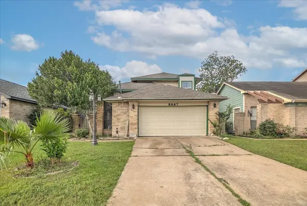8667 Vinkins Road, Houston, TX 77071