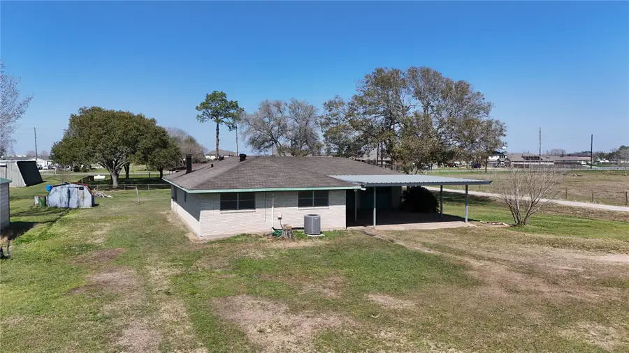 8820 Michael Street, East Bernard, TX 77435 - #2