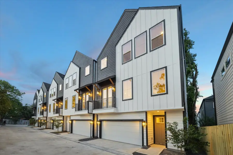 812 Thornton Street #E, Houston, TX 77018 - #2