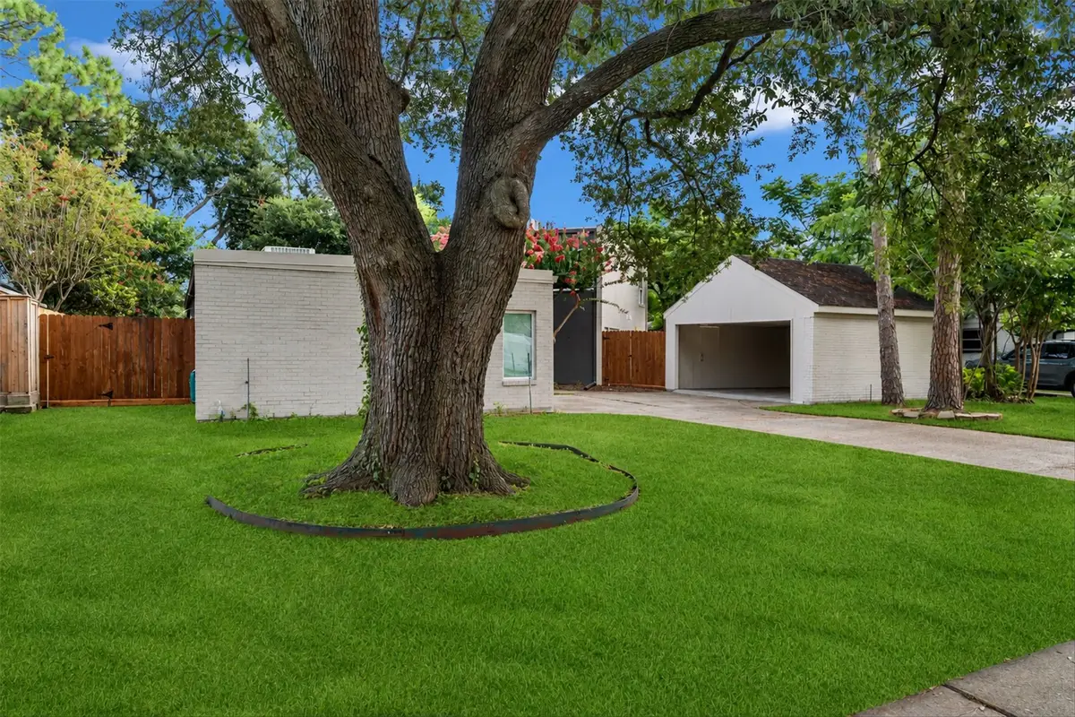 10722 Ella Lee Lane, Houston, TX 77042 - #1