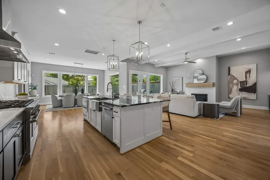 1723 Candlelight Lane, Houston, TX 77018 - #2