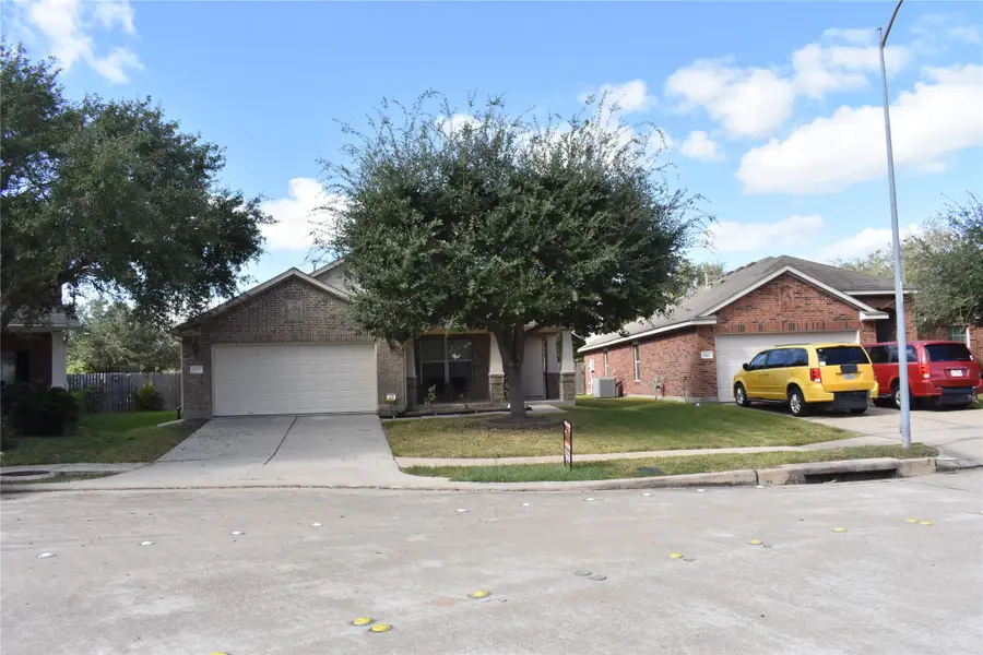 7922 Linden Oaks Lane, Richmond, TX 77407 - Image #3