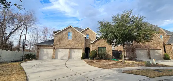 8107 Laughing Falcon Trail, Conroe, TX 77385