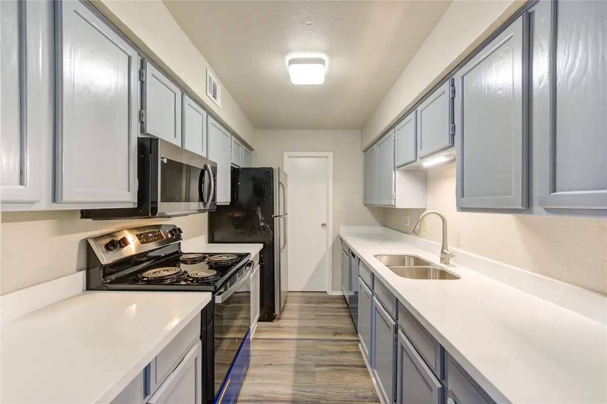 6500 Sands Point Drive #814, Houston, TX 77074 - Image #1