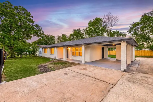 7990 Sparta Street, Houston, TX 77028