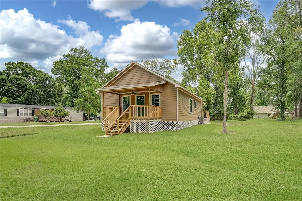 517 E Linney Street, Dayton, TX 77535 - #1