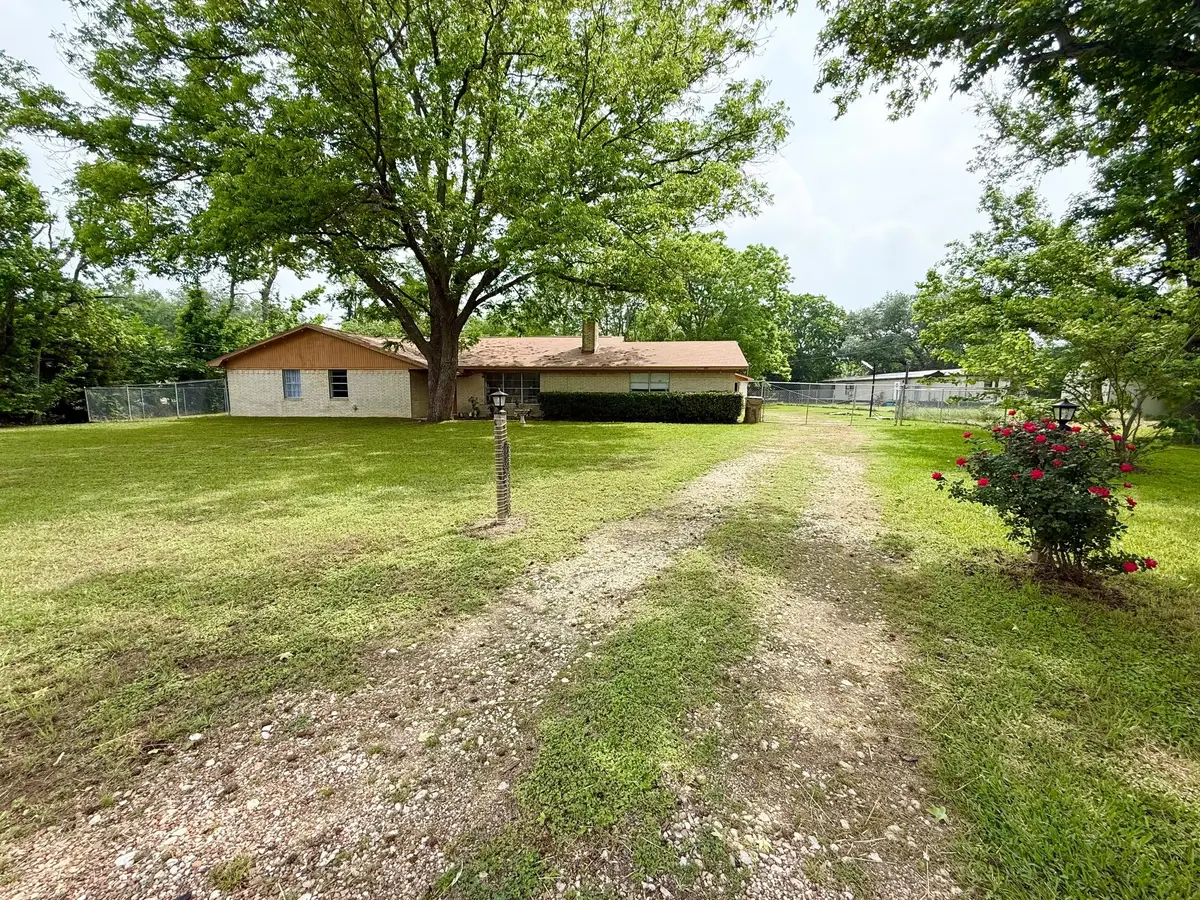 204 N Us Highway 287, Elkhart, TX 75839 - #1