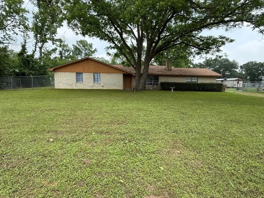 204 N Us Highway 287, Elkhart, TX 75839 - #2