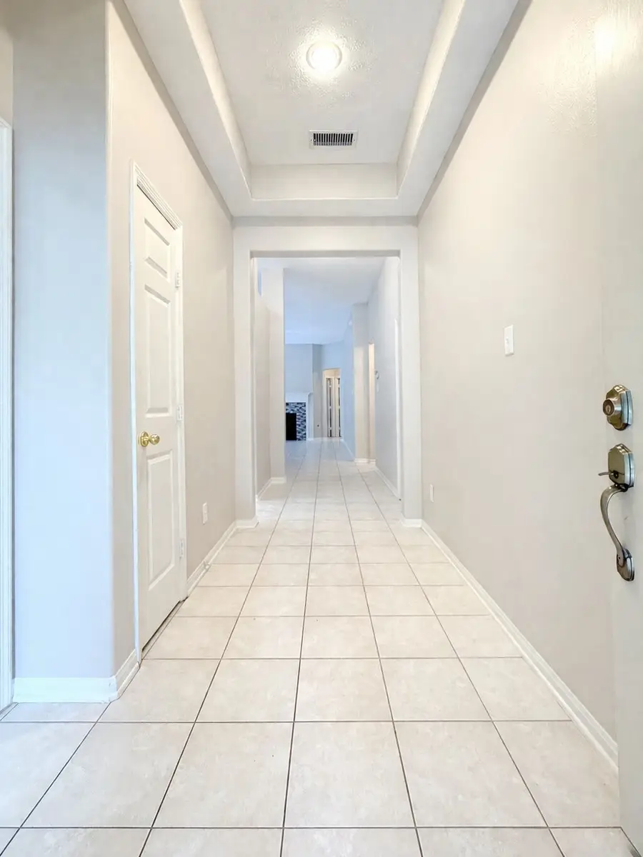 11 Auburn Path Drive, The Woodlands, TX 77382 - #3