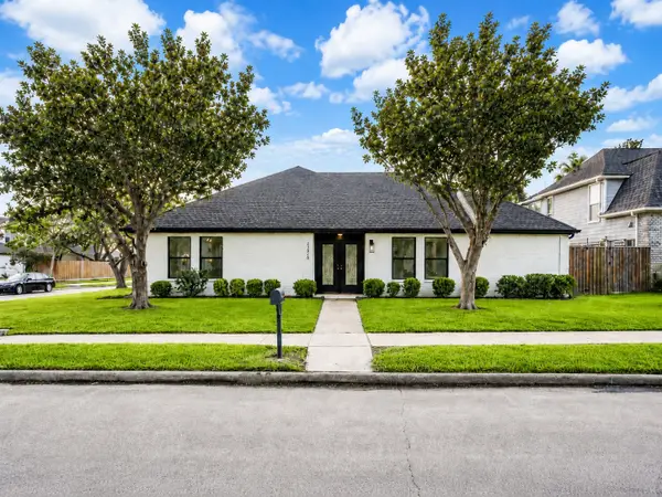 2275 Woodland Springs Street, Houston, TX 77077