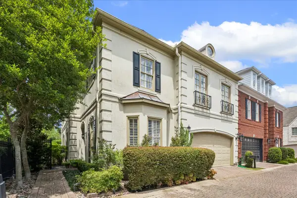 240 S Post Oak Lane, Houston, TX 77056
