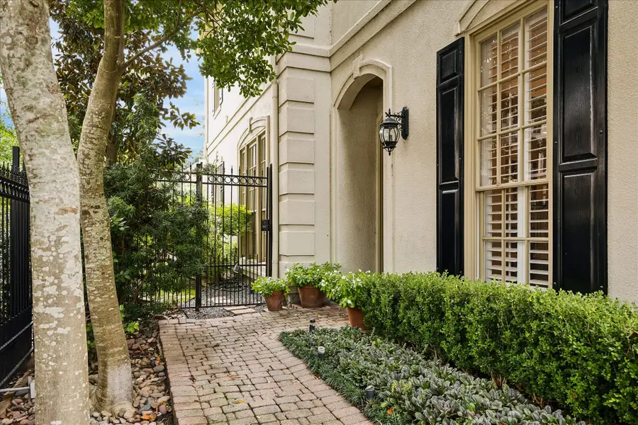 240 S Post Oak Lane, Houston, TX 77056 - #2