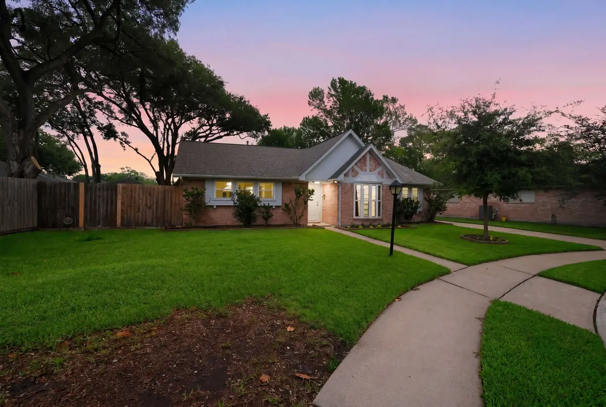 9718 Rathbone Drive, Houston, TX 77031 - #1