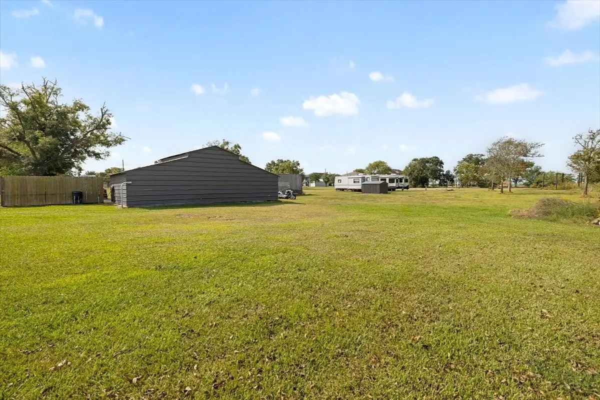 202 Spence Street, Anahuac, TX 77514 - Image #1