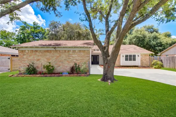 2537 N 21st Avenue N, Texas City, TX 77590