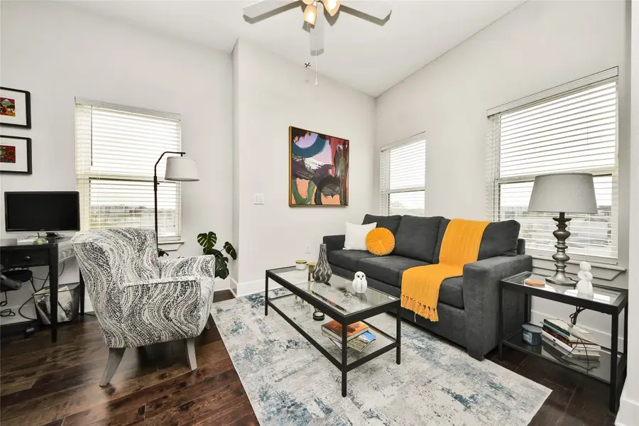 1011 Studemont Street #302, Houston, TX 77007 - #3