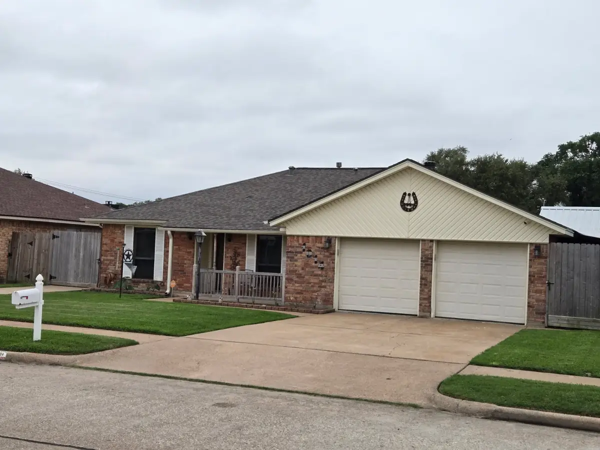 1014 Brookhollow Drive, Deer Park, TX 77536 - #1