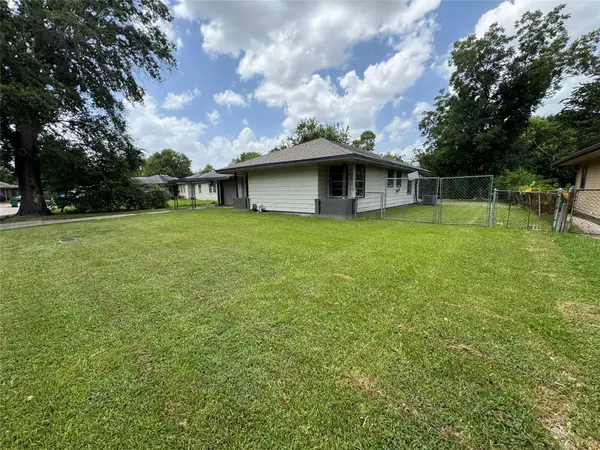 311 Alta Vista Drive, Pasadena, TX 77502