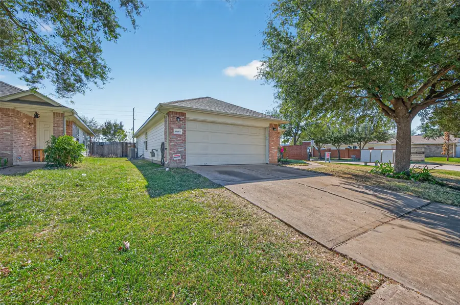 19655 Perth Meadows Court, Katy, TX 77449 - Image #2