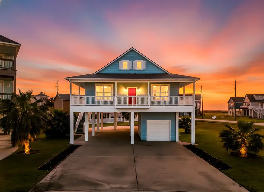 3910 Palmdale Court, Galveston, TX 77554 - #2