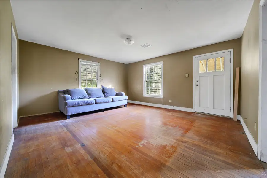 709 Magnolia Boulevard, New Caney, TX 77357 - Image #3