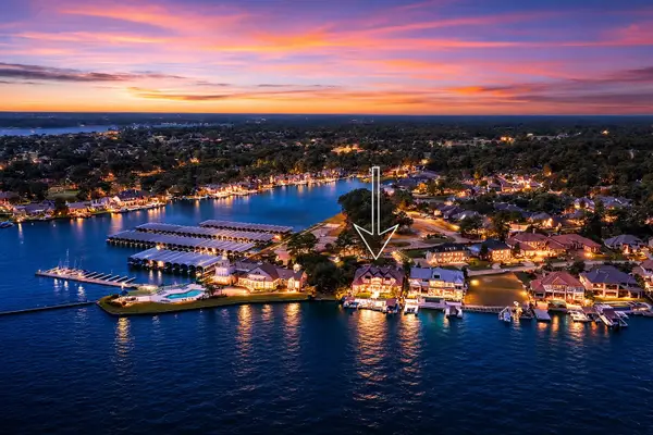 100 Bentwater Bay Drive, Montgomery, TX 77356