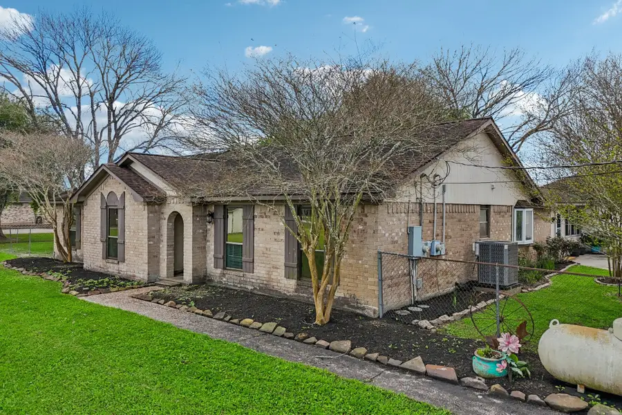13917 Country Side Street, Santa Fe, TX 77517 - #2